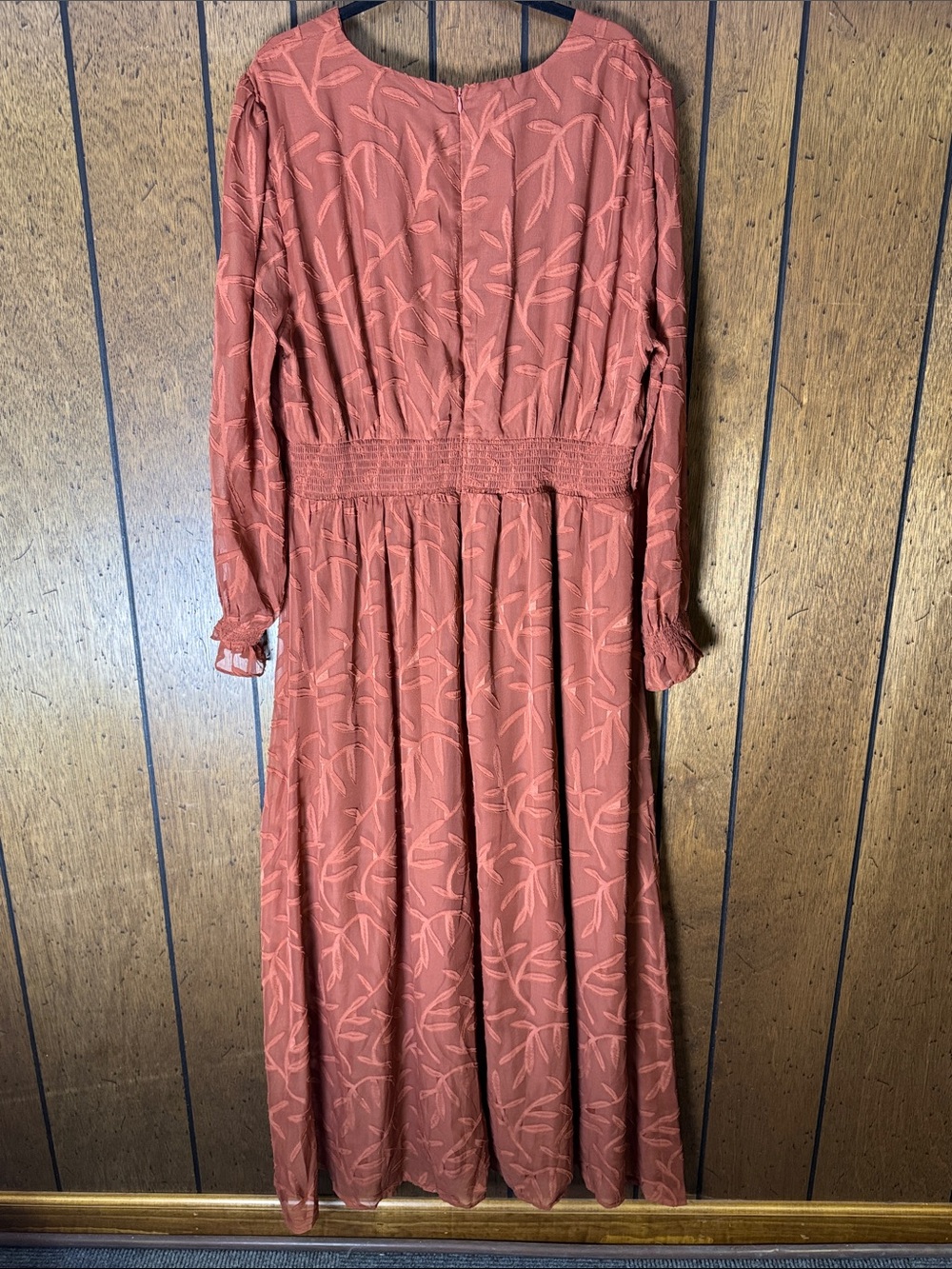Baltic Born Bridget Textured Rust Leaf-Print Maxi Dress - Picture 5 of 7